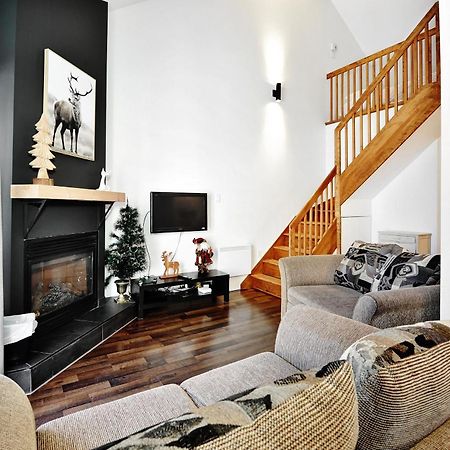 Condo 305 33 Chemin Du Hameau By Les Chalets Alpins Stoneham Buitenkant foto